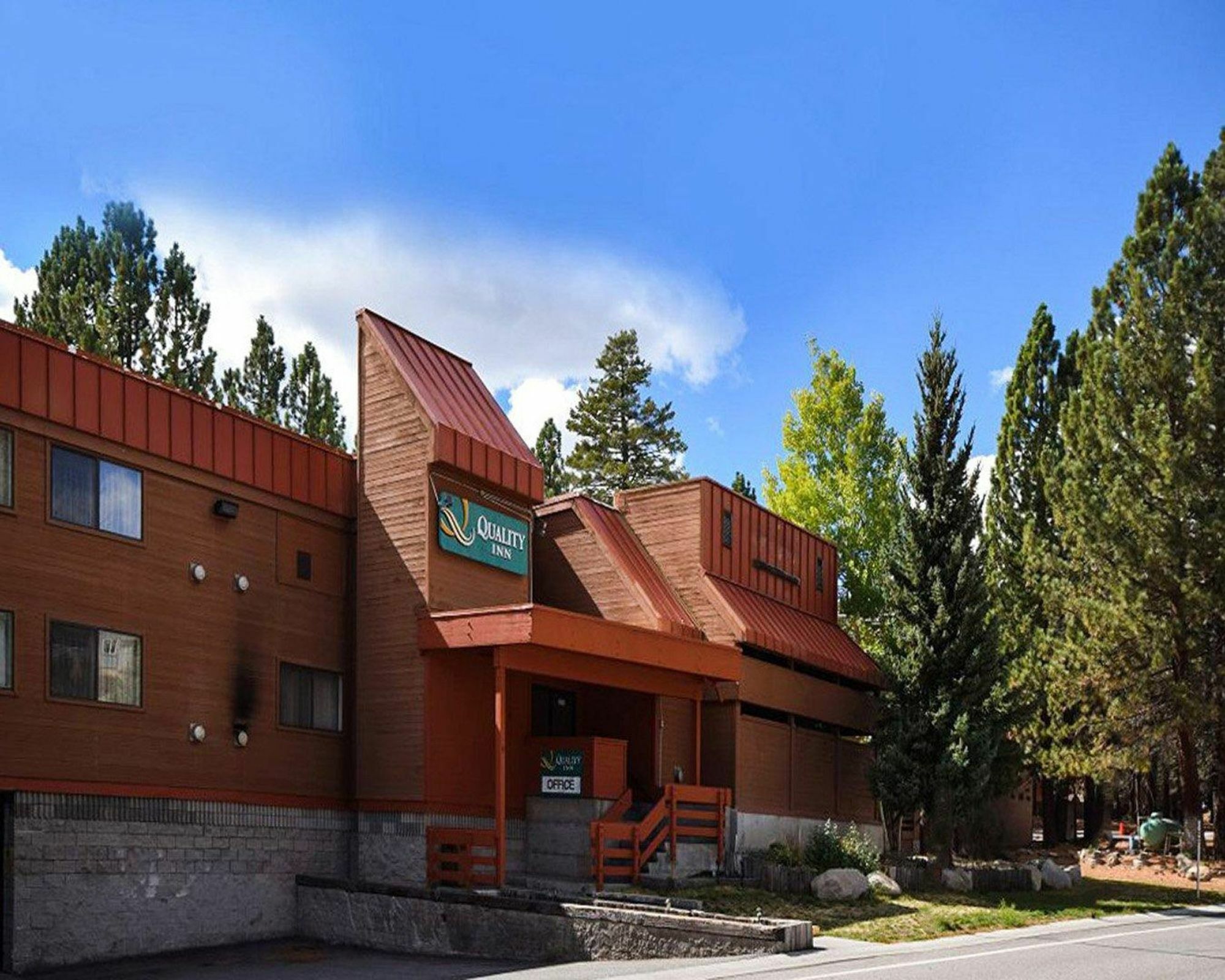 Quality Inn Near Mammoth Mountain Ski Resort Mammoth Lakes Exterior photo